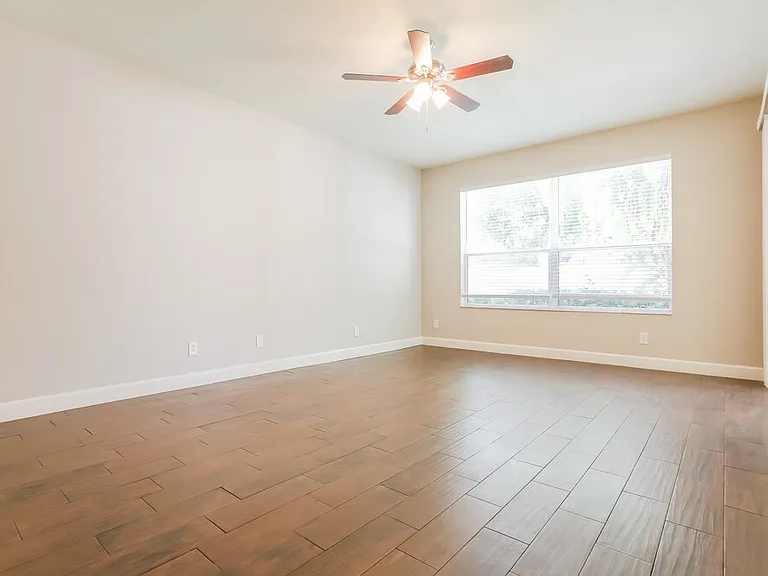6126 39th Ct E — Photo 10