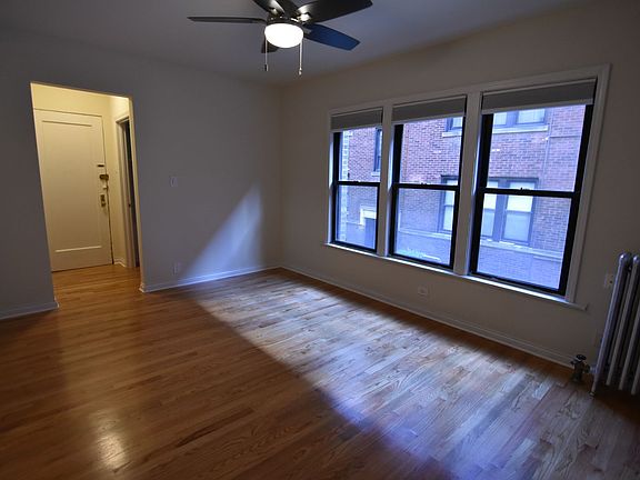 5th image of 712-720 W Grace St #712-1N