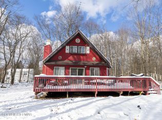 1881 Beverly Ct, Tobyhanna, PA 18466