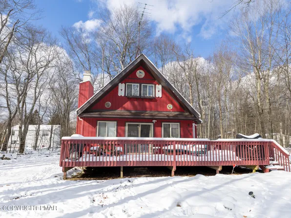 1881 Beverly Ct, Tobyhanna, PA 18466