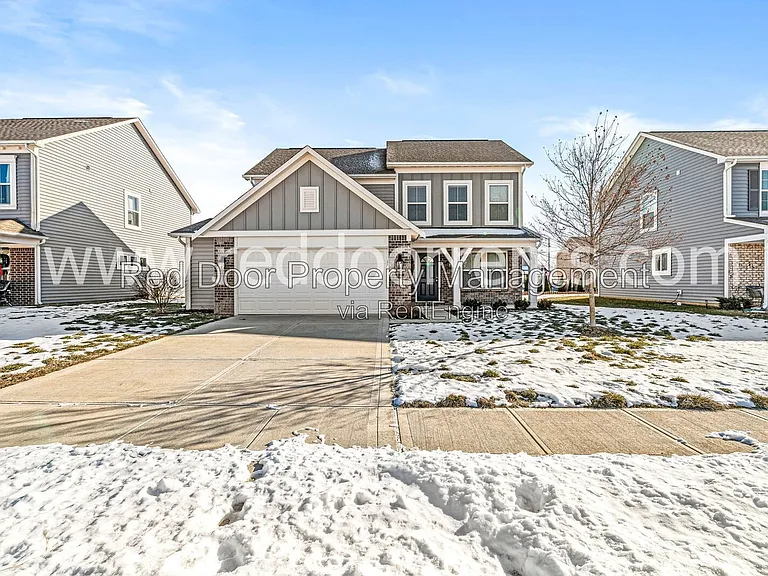 2313 Trefoil Dr — Photo 2