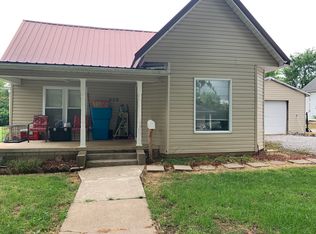 609 E Walnut St, Dawson Springs, KY 42408