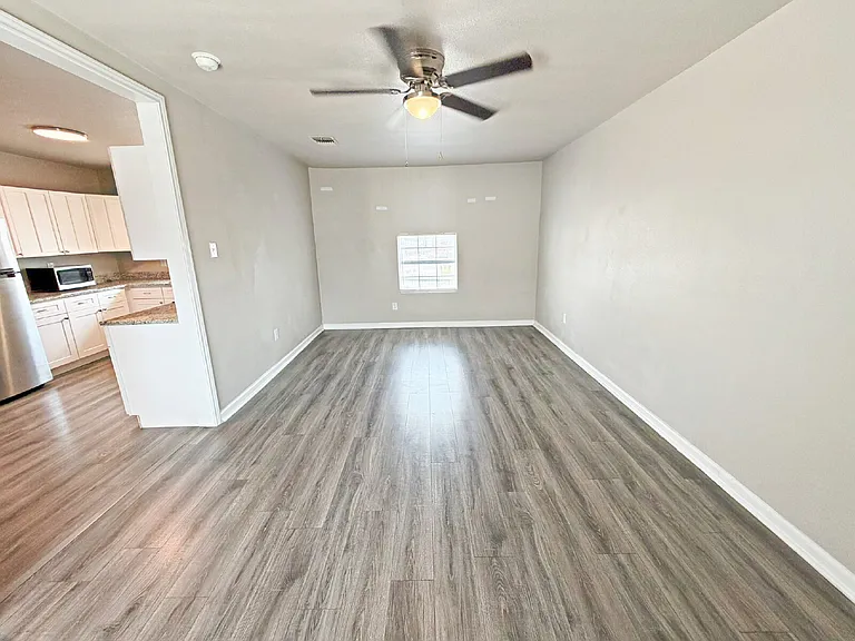 232 Cornell Ave #202 — Photo 7