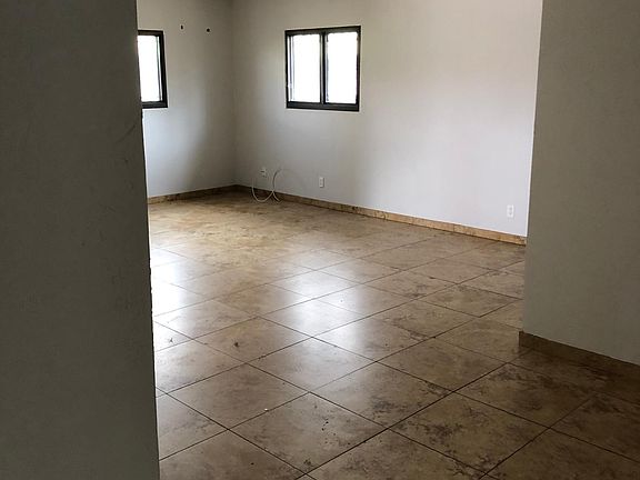 3rd image of 1014 S 2nd St #2