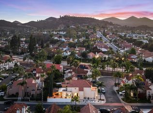 Villa Del Dios, Escondido, CA 92029