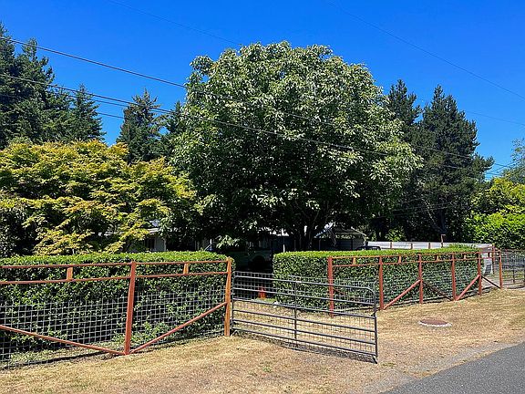 5th image of 64334 Penny Rd