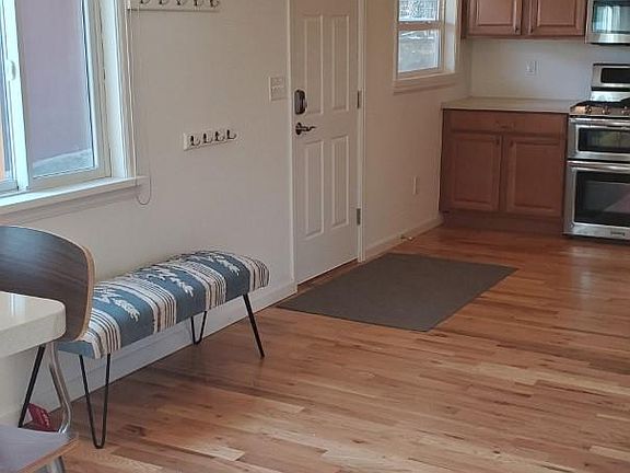 Side door from driveway that opens into kitchen