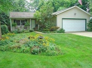 3748 Kent Rd, Stow, OH 44224