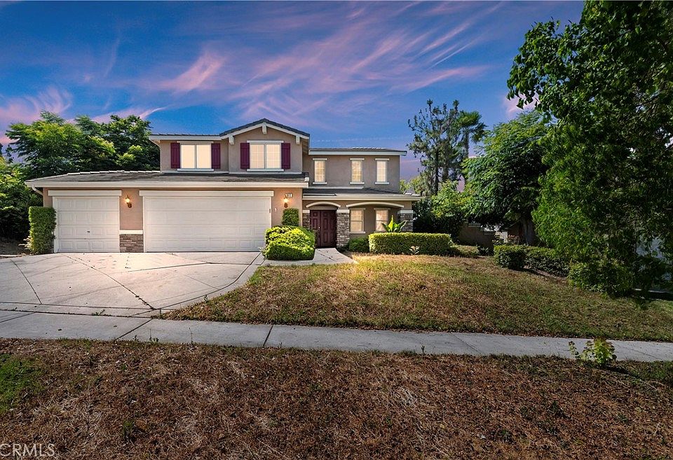 1st image of 3612 Park Hill Dr