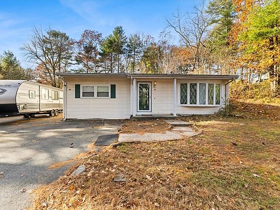 2nd image of 98 Glen Echo Blvd