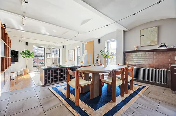 Sold by Compass | media 6