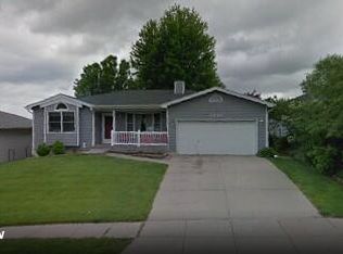 2401 Liberty Bell Ln, Lincoln, NE 68521