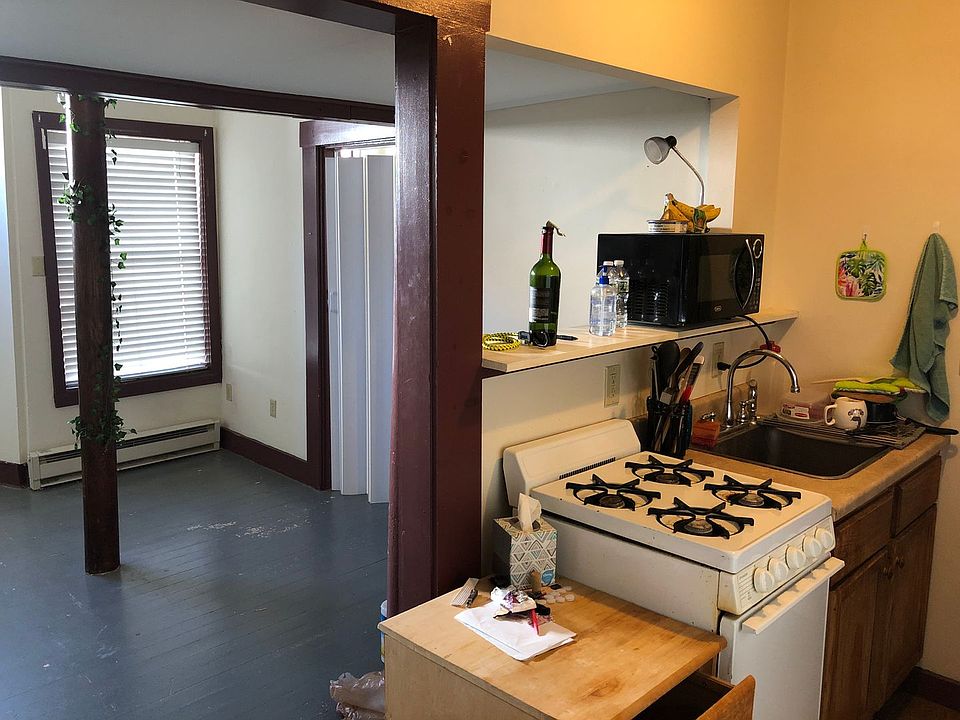 145 Main St Apartment Rentals Newmarket, NH Zillow