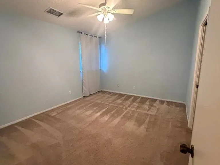 7821 Magnolia Ave — Photo 15