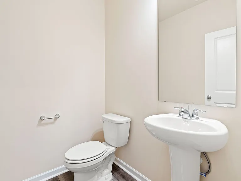 204 Parker Station Ave — Photo 7