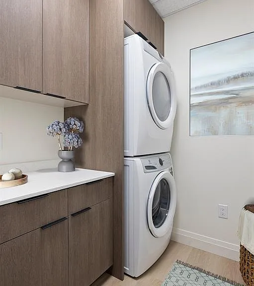 1630 Sprucewood Ave #303 — Photo 7