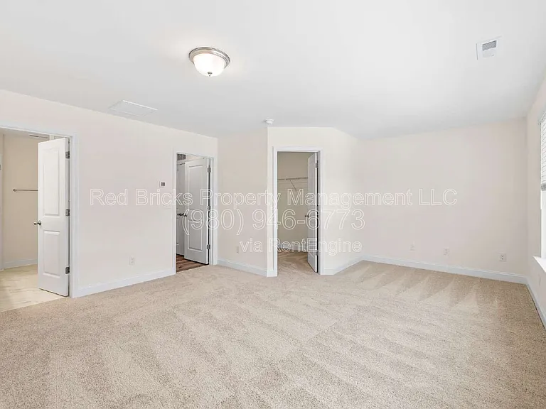 1528 Cedar Tree Dr — Photo 12