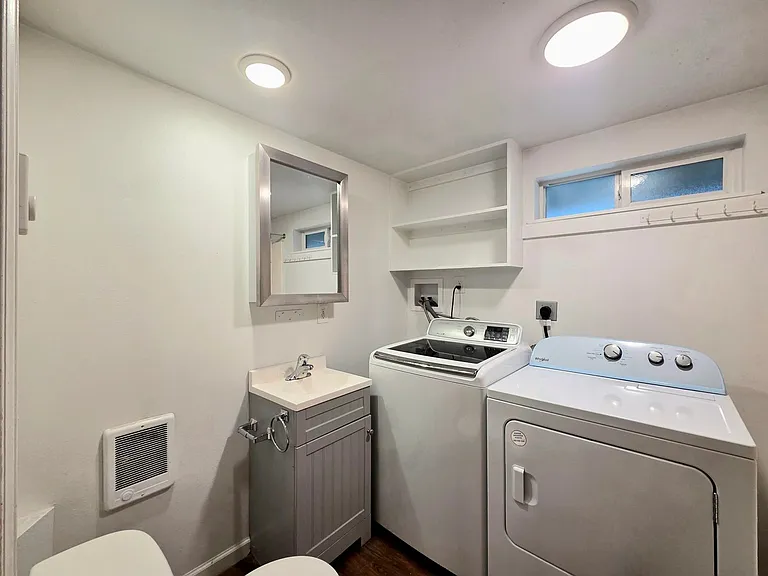 1121 Monitor Ave — Photo 22