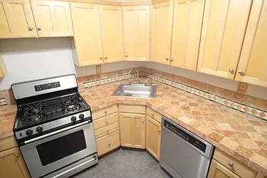 Rented by Link NY Realty