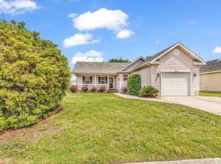 9616 Sullivan Dr, Murrells Inlet, SC 29576