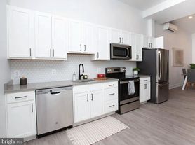 1742 Fleet St, Baltimore, MD