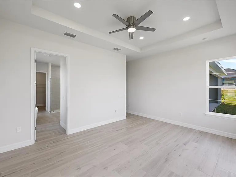 208 Snowy Orchid Way — Photo 18