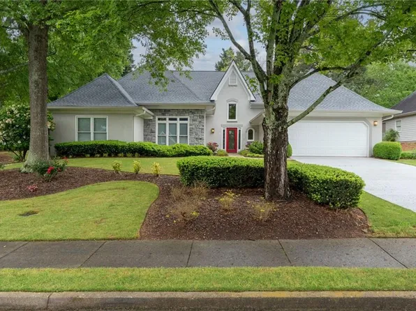 1810 Broadwell Oaks Dr, Alpharetta, GA 30004