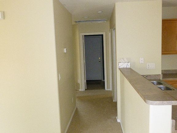 5th image of 3222 S 93rd Ave
