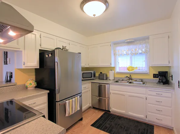 19 Cameron Dr, Bridgeport, CA 93517