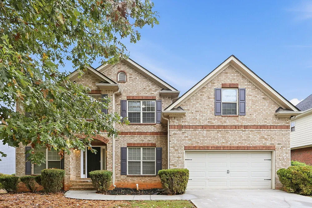 5 bed, 3.5 bath, 3803 sqft, $3,130 — Photo 1