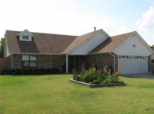 8501 Rayburn Ave, Oklahoma City, OK 73149