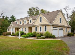 15 N Liberty St, Belchertown, MA 01007