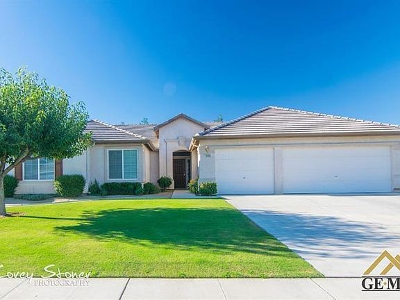 3rd image of 10900 Laramie Peak Dr