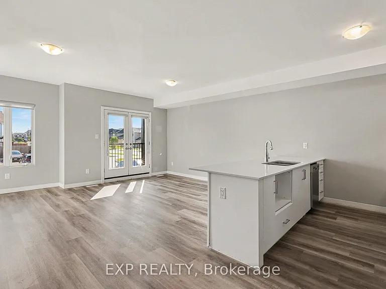 503 Southfield Way #A — Photo 4