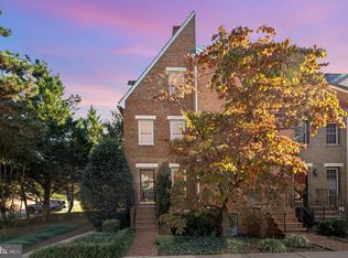 811 College Ave, Fredericksburg, VA 22401