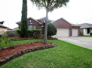 6532 Gray Birch Ln, Dickinson, TX 77539