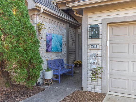 2nd image of 2814 S Saint Remy Cir