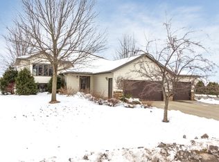 425 2nd St SE, Plainview, MN 55964