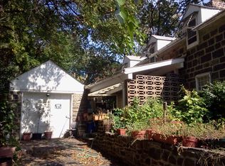 Buckeye Rd, Cleveland, OH 44104