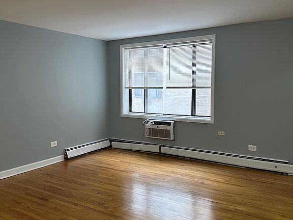 5th image of 1515 W Morse Ave