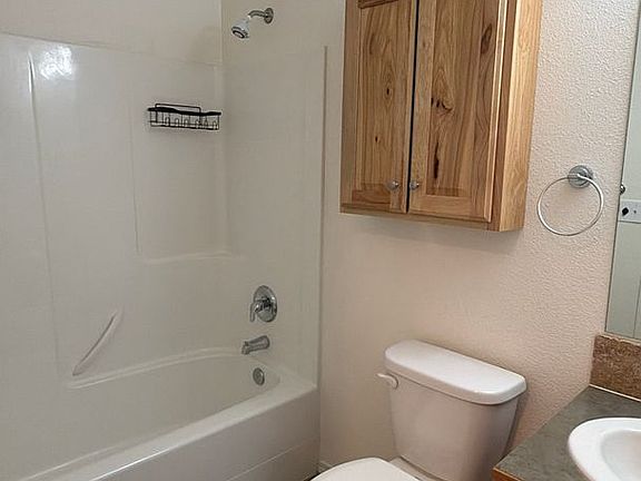 5th image of 1403 E Crossroads Dr