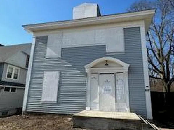 1007 N Limestone St, Springfield, OH 45503