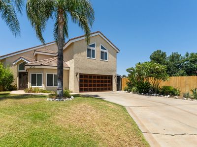 8523 Independence Ave, Canoga Park, CA, 91304
