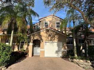 1185 Weeping Willow Way, Hollywood, FL 33019