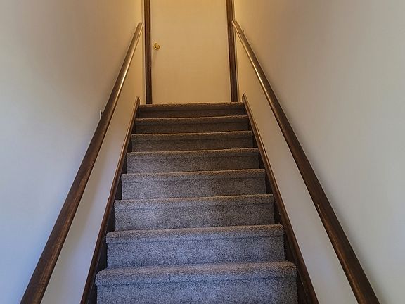 Private entrance to the unit.