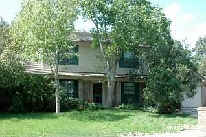 1st image of 19915 Encino Grv