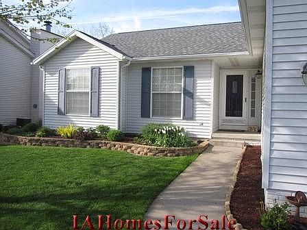 1218 Fox Trail Dr NE