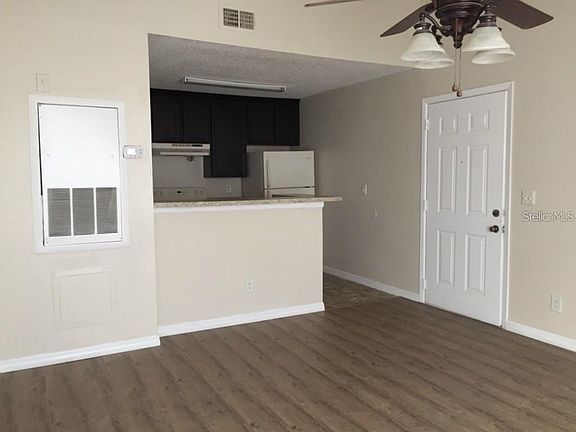 2nd image of 2130 Cascades Blvd Unit 304