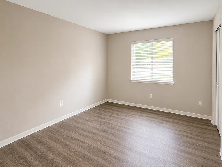 Ridge View Apartments — Photo 68