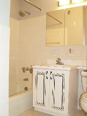 Rented by Corcoran | media 21